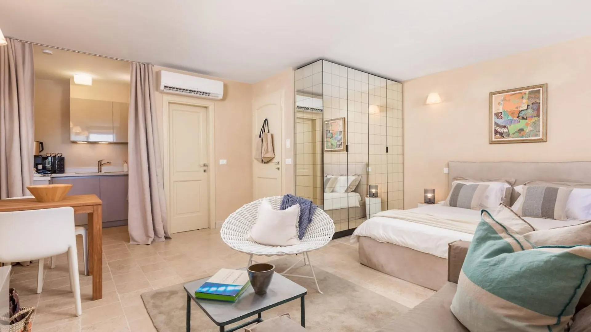 Natascha'S Beachfront Apartments Rovinj 0*,  Croatia
